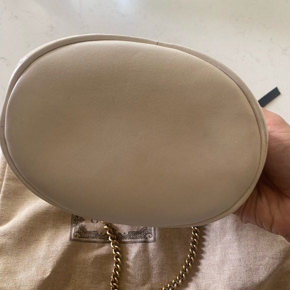 Gucci Marmont bucket bag 2.0 - Picture 4 of 11